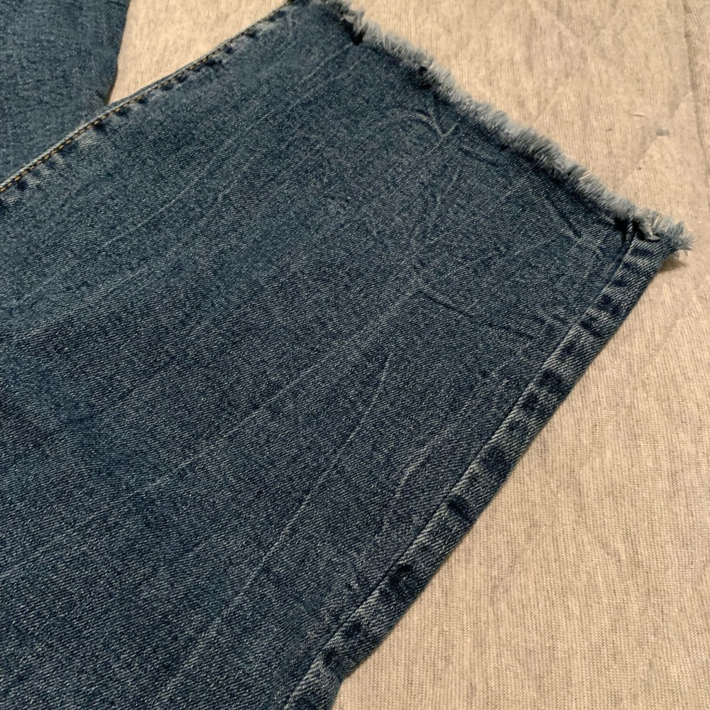 Jeans - Picture 4 of 4